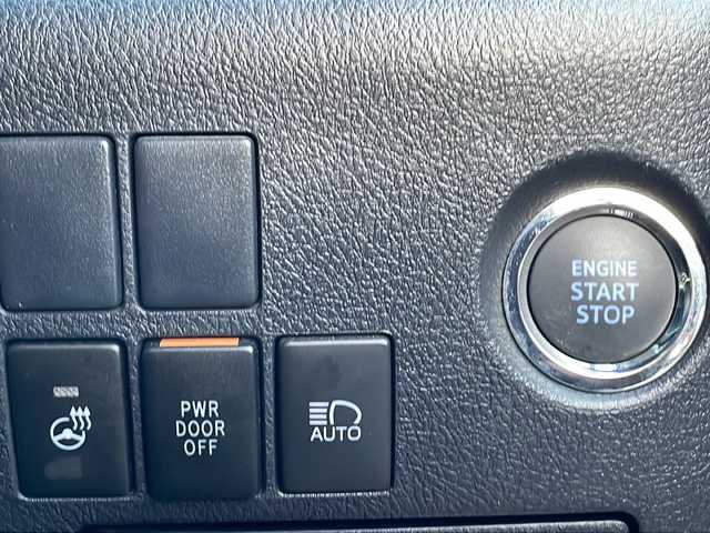 トヨタ ヴェルファイア Z Gエディション 徳島県 2020(令2)年 5.7万km ホワイトパールクリスタルシャイン 純正メーカーディスプレイオーディオ/（BT/DISC）/フリップダウンモニター/サンルーフ/追従式クルーズコントロール/レザーシート/D/N席シートヒーター/D/N席エアシート/D/N席パワーシート/前後コーナーセンサー/両側電動スライドドア/シーケンシャルターンランプ/3限LEDヘッドライト/純正フロアマット/ナノイー