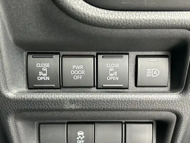 トヨタ シエンタ ハイブリッド Z 三重県 2022(令4)年 1.7万km ベージュ /禁煙車//純正ナビ//両側パワースライドドア//パノラミックビューモニター//ブラインドスポットモニター//トヨタセーフティセンス//プリクラッシュセーフティ//オートマチックハイビーム//レーダークルーズコントロール//レーントレーシングアシスト//ビルトインETC//AC100V//LEDヘッドライト