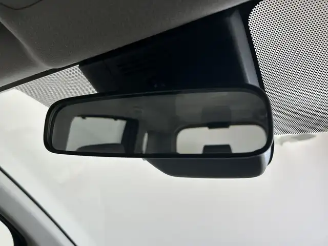 トヨタ シエンタ ハイブリッド Z 三重県 2022(令4)年 1.7万km ベージュ /禁煙車//純正ナビ//両側パワースライドドア//パノラミックビューモニター//ブラインドスポットモニター//トヨタセーフティセンス//プリクラッシュセーフティ//オートマチックハイビーム//レーダークルーズコントロール//レーントレーシングアシスト//ビルトインETC//AC100V//LEDヘッドライト