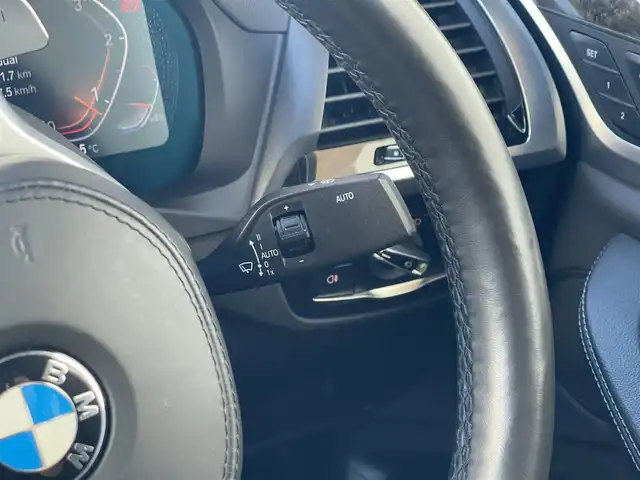 ＢＭＷ Ｘ４ xDrive 20d 山梨県 2020(令2)年 4.9万km 白 ワンオーナー　/パノラマSR　/黒革　/ウッドトリム　/純正ナビ　/フルセグ　/全方位　/前後PDC/Pアシスト/BT　/パワーシート　/シートH/ETC/ACC　/Aライト　/Aハイビーム　/フットオープナー　/Cセンサー　/LKA/ブラインドスポット/ユピテルドラレコ/スペアキー