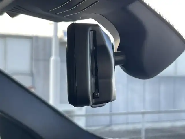 ＢＭＷ Ｘ４ xDrive 20d 山梨県 2020(令2)年 4.9万km 白 ワンオーナー　/パノラマSR　/黒革　/ウッドトリム　/純正ナビ　/フルセグ　/全方位　/前後PDC/Pアシスト/BT　/パワーシート　/シートH/ETC/ACC　/Aライト　/Aハイビーム　/フットオープナー　/Cセンサー　/LKA/ブラインドスポット/ユピテルドラレコ/スペアキー