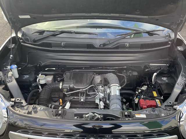 スズキ クロスビー HYBRID MZ 愛知県 2023(令5)年 2.3万km 黒Ⅱ ワンオーナー/純正メモリナビ/【フルセグ・DVD再生可・CD・Bluetooth】/バックカメラ/ビルトインETC/スズキ　セーフティ　サポート/【デュアルカメラブレーキサポート・誤発進抑制機能・車線逸脱警報・車線維持支援機能・ふらつき警報・先行車発進お知らせ機能】/前後ドライブレコーダー/前席シートヒーター/横滑り防止機能/アイドリングストップ/プッシュスタート/スマートキー/スペアキーあり/電動格納ミラー/ウィンカーミラー/純正フロアマット/ドアバイザー/新車保証書/取扱説明書