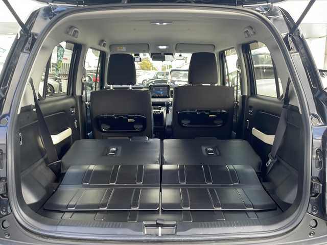 スズキ クロスビー HYBRID MZ 愛知県 2023(令5)年 2.3万km 黒Ⅱ ワンオーナー/純正メモリナビ/【フルセグ・DVD再生可・CD・Bluetooth】/バックカメラ/ビルトインETC/スズキ　セーフティ　サポート/【デュアルカメラブレーキサポート・誤発進抑制機能・車線逸脱警報・車線維持支援機能・ふらつき警報・先行車発進お知らせ機能】/前後ドライブレコーダー/前席シートヒーター/横滑り防止機能/アイドリングストップ/プッシュスタート/スマートキー/スペアキーあり/電動格納ミラー/ウィンカーミラー/純正フロアマット/ドアバイザー/新車保証書/取扱説明書