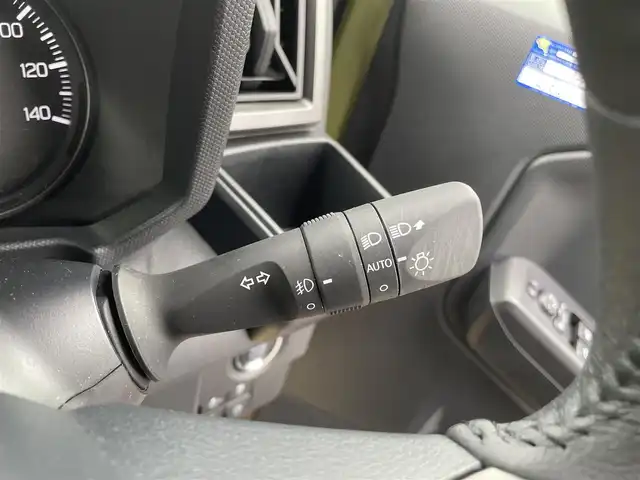 ダイハツ タフト G クロムベンチャー 愛媛県 2022(令4)年 0.8万km フォレストカーキメタリック ガラスルーフ/スマートアシスト/衝突被害軽減ブレーキ/レーンキープアシスト/ふらつき警報/コーナーセンサー/純正9インチナビ【NSZN-Y71DS】/　CD/DVD/Bluetooth/ワンセグ/全周囲/バックカメラ/前方ドライブレコーダー/ETC/前席シートヒーター/電子パーキングブレーキ/革巻きステアリング/ステアリングスイッチ/オートライト/LEDヘッドライト/電動格納ミラー/アームレスト(収納付)/フロアマット