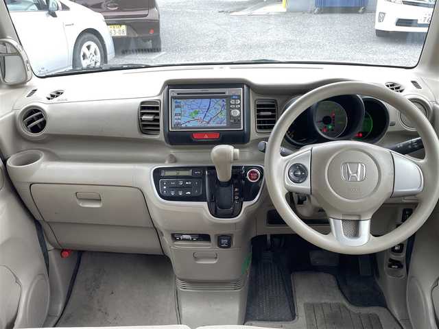 ホンダ Ｎ ＢＯＸ G 千葉県 2013(平25)年 7.7万km チェリーシェルピンクメタリック 純正ナビ/バックカメラ/ETC/ヘッドライトレベライザー/純正フロアマット/ドアバイザー/プッシュスタート/アイドリングストップ