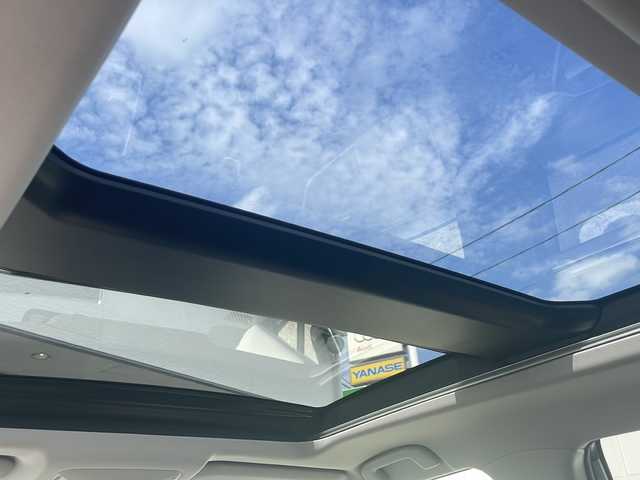 トヨタ ＲＡＶ４ アドベンチャー 福岡県 2020(令2)年 4.5万km アッシュグレーメタリック/アーバンカーキ ワンオーナー/純正ナビ（Bluetooth・全周囲カメラ）/ブラインドスポットモニター/サンルーフ/ステアリングヒーター/ルーフレール/エアシート（運転席・助手席）/ビルトインETC/レーダークルーズコントロール/クリランスソナー/コーナーセンサー/MTモード付AT/純正フロアマット/純正アルミホイール/スペアキー/スマートキー/横滑り防止装置/レーンキープアシスト/衝突被害軽減システム/カーテンエアバック/取扱説明書/保証書