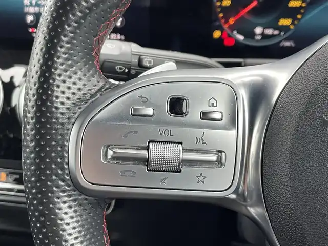 メルセデス・ベンツ Ｂ２００ｄ AMGライン 埼玉県 2019(令1)年 4.5万km 黒 黒ハーフレザーシート/HUD /ナビゲーションパッケージ /アドバンスドパッケージ /レーダーセーフティパッケージ /360度カメラ /フルセグTV /デジタルインナーミラー型ドラレコ /パワーシート /シートヒーター /パワーシート  /ETC