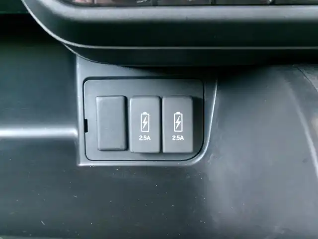 ホンダ Ｎ ＢＯＸ カスタム L ターボ 群馬県 2021(令3)年 4.4万km プラチナホワイトパール 4WDターボ/ホンダセンシング/社外メモリーナビ・フルセグTV/　・BT・DVD(CN-RE07D)/バックモニター/360°ドラレコ(DRV-CW560)/社外ETC/ハーフレザーシート/前席シートヒーター/両側パワースライドドア/シートバックテーブル/スマートキー×2＆プッシュスタート/保証書＆取説