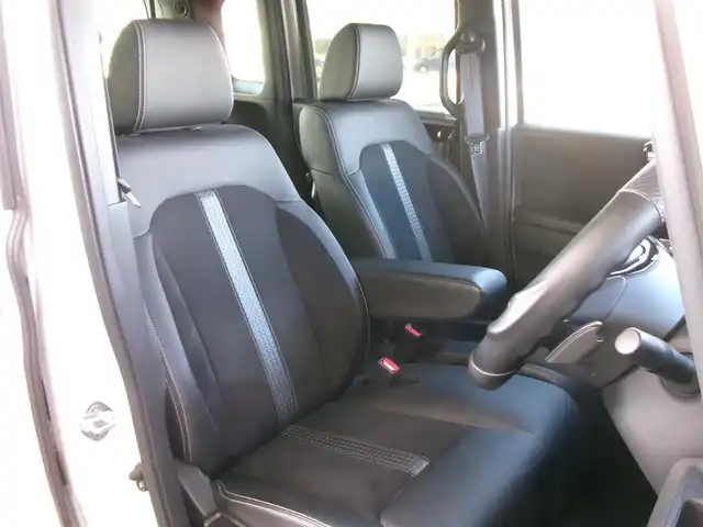 ホンダ Ｎ ＢＯＸ カスタム L ターボ 群馬県 2021(令3)年 4.4万km プラチナホワイトパール 4WDターボ/ホンダセンシング/社外メモリーナビ・フルセグTV/　・BT・DVD(CN-RE07D)/バックモニター/360°ドラレコ(DRV-CW560)/社外ETC/ハーフレザーシート/前席シートヒーター/両側パワースライドドア/シートバックテーブル/スマートキー×2＆プッシュスタート/保証書＆取説