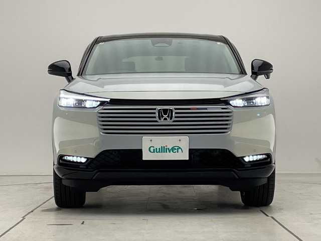 ホンダ ヴェゼル ハイブリッド e:HEV Z PLaYパッケージ 愛知県 2025(令7)年 0.1万km プレミアムサンライトホワイトパール ホンダセンシング/純正9型ディスプレイオーディオナビ/レーダークルーズコントロール/シートヒーター/バックカメラ/電動リアゲート/コーナーセンサー/純正アルミホイール/ETC2.0/ブラインドスポットモニター/LEDヘッドライト/ステアリングヒーター/オートマチックハイビーム/ワイヤレス充電機/ドライブレコーダー/衝突軽減システム/フルセグ/Bluetooth/ステアリングスイッチ/スマートキー/プッシュスタート