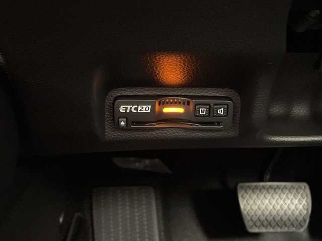 ホンダ ヴェゼル ハイブリッド e:HEV Z PLaYパッケージ 愛知県 2025(令7)年 0.1万km プレミアムサンライトホワイトパール ホンダセンシング/純正9型ディスプレイオーディオナビ/レーダークルーズコントロール/シートヒーター/バックカメラ/電動リアゲート/コーナーセンサー/純正アルミホイール/ETC2.0/ブラインドスポットモニター/LEDヘッドライト/ステアリングヒーター/オートマチックハイビーム/ワイヤレス充電機/ドライブレコーダー/衝突軽減システム/フルセグ/Bluetooth/ステアリングスイッチ/スマートキー/プッシュスタート