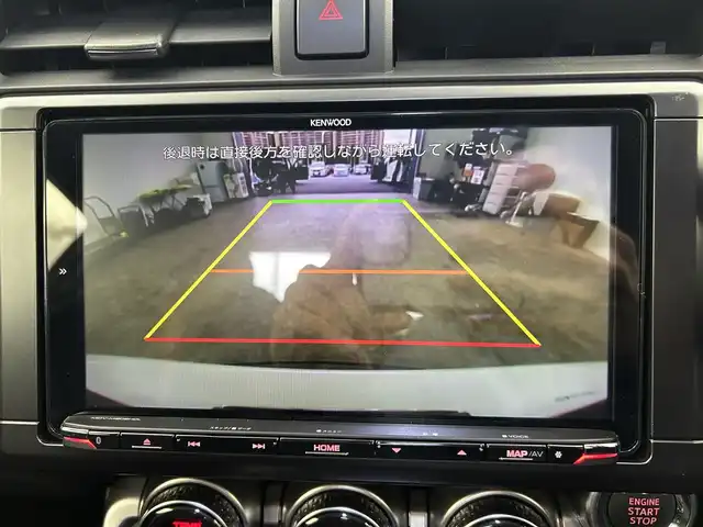 スバル ＢＲＺ S 千葉県 2023(令5)年 1.8万km クリスタルホワイトP 禁煙車/スバルリヤビークルディテクション/ステアリング連動ヘッドランプ/社外９インチメモリナビ/・型番：MDV-M908HDL/・CD/DVD/Bluetooth/フルセグTV/・ETC２.０/革巻きステアリング/・ステアリングスイッチ/ハーフレザーシート/・DNシートヒーター/社外フロアマット/純正１８インチAW/オートライト/・LEDヘッドライト/電動格納ミラー