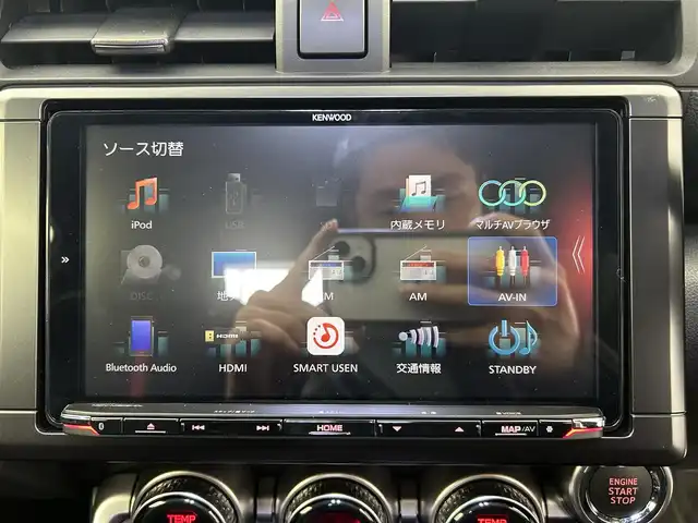 スバル ＢＲＺ S 千葉県 2023(令5)年 1.8万km クリスタルホワイトP 禁煙車/スバルリヤビークルディテクション/ステアリング連動ヘッドランプ/社外９インチメモリナビ/・型番：MDV-M908HDL/・CD/DVD/Bluetooth/フルセグTV/・ETC２.０/革巻きステアリング/・ステアリングスイッチ/ハーフレザーシート/・DNシートヒーター/社外フロアマット/純正１８インチAW/オートライト/・LEDヘッドライト/電動格納ミラー