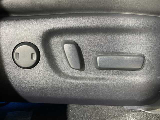 トヨタ ハリアー プレミアム 神奈川県 2017(平29)年 5.9万km スパークリングブラックパールクリスタルシャイン トヨタセーフティセンス/純正7型ナビ【NSZT-W66T】/・BT/フルセグTV/SD/CD/DVD/USB/バックカメラ/パワーバックドア/MTモード/アイドリングストップ機能/スマートキー/プッシュスタートボタン/革巻きステアリング/ステアリングスイッチ/クルーズコントロール/Autoライト/ビルトインETC/前後ドライブレコーダー/ハーフレザーシート/パワーシート(D)/自動防眩ミラー/モデリスタ(F/S/R)/LEDヘッドライト/フォグ/電動格納ミラー/ウィンカーミラー/純正フロアマット/純正18インチアルミホイール/純正ドアバイザー