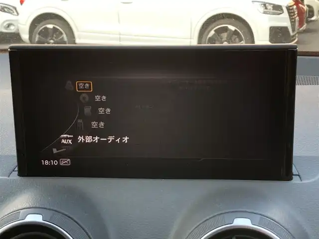 車両画像12