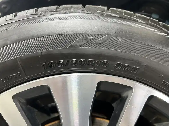 日産 セレナ HWS S HV Vエアロ+Sefty Aセーフ 大阪府 2015(平27)年 4.9万km ブリリアントホワイトパール 純正ナビ(フルセグ/DVD再生/Bluetooth) 360カメラ ETC 両側パワースライドドア 衝突軽減 クルコン クリアランスソナー レーンアシスト リアオートエアコン ドラレコ