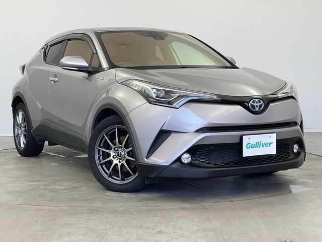 トヨタ Ｃ－ＨＲ S LEDエディション 新潟県 2017(平29)年 9.1万km メタルストリームM 純正9インチメモリナビ【NSZT-Y66T】/　フルセグTV/Bluetooth/CD/DVD/USB/HDMI/レーダークルーズコントロール/衝突被害軽減ブレーキ/レーンキープアシスト/前後ドライブレコーダー/バックモニター/ETC/シーケンシャルウインカー/レザー調シートカバー/LEDヘッドライト/オートマチックハイビーム/オートライト/横滑り防止装置/ステアリングスイッチ/禁煙車