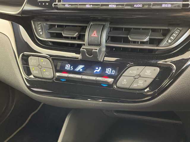 トヨタ Ｃ－ＨＲ S LEDエディション 新潟県 2017(平29)年 9.1万km メタルストリームM 純正9インチメモリナビ【NSZT-Y66T】/　フルセグTV/Bluetooth/CD/DVD/USB/HDMI/レーダークルーズコントロール/衝突被害軽減ブレーキ/レーンキープアシスト/前後ドライブレコーダー/バックモニター/ETC/シーケンシャルウインカー/レザー調シートカバー/LEDヘッドライト/オートマチックハイビーム/オートライト/横滑り防止装置/ステアリングスイッチ/禁煙車