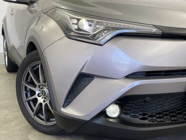 トヨタ Ｃ－ＨＲ S LEDエディション 新潟県 2017(平29)年 9.1万km メタルストリームM 純正9インチメモリナビ【NSZT-Y66T】/　フルセグTV/Bluetooth/CD/DVD/USB/HDMI/レーダークルーズコントロール/衝突被害軽減ブレーキ/レーンキープアシスト/前後ドライブレコーダー/バックモニター/ETC/シーケンシャルウインカー/レザー調シートカバー/LEDヘッドライト/オートマチックハイビーム/オートライト/横滑り防止装置/ステアリングスイッチ/禁煙車