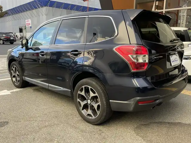 スバル フォレスター 2．0XT アイサイト 兵庫県 2014(平26)年 8.6万km ディープシーブルーパール (株)IDOMが運営する【じしゃロン西宮店】の自社ローン専用車両になります。こちらは現金またはオートローンご利用時の価格です。自社ローンご希望の方は別途その旨お申付け下さい/＊ETC/＊クルーズコントロールあり/＊パワステ/＊パワーウィンドウ/＊パワーシート/＊シートヒーター/＊エアシート/＊横滑り防止装置/＊オートライト