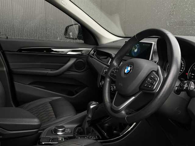 ＢＭＷ Ｘ１ xDrive 18d xライン 長野県 2018(平30)年 4.3万km サファイアブラックP ＨＵＤ　/ＡＣＣ　/アンビエントライト　/インテリジェントセーフティ　/純正ＨＤＤナビ　/Ｂカメラ　/ＰＤＣ　/Ｐバックドア　/ＬＥＤヘッドライト　/前後ドラレコ　/ミラーＥＴＣ　/コンフォートアクセス　/ダウンヒルアシスト