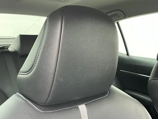 トヨタ カムリ WSレザーパッケージ 岡山県 2021(令3)年 7.9万km プラチナホワイトパールマイカ 純正ディスプレイオーディオ　/【BT/USB/Carplay】/レーダークルーズコントロール　/ＥＴＣ２．０　/シートヒーター　前席/ＬＥＤヘッドライト　/バックカメラ　/ドライブレコーダー　前側/ブラインドスポットモニター　/パワーシート　前席/コーナーセンサー　前後/禁煙車/オートハイビーム/オートブレーキホールド/ヘッドアップディスプレイ/パドルシフト/踏み間違い防止