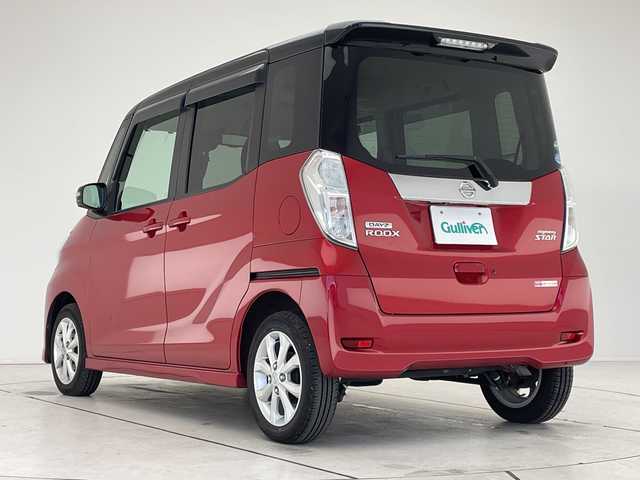 日産 デイズ ルークス ハイウェイスター Xターボ 愛知県 2018(平30)年 4.2万km 赤 純正ナビ/全方位カメラ/片側パワースライド/バックカメラ/純正アルミホイール/ＥＴＣ/LEDヘッドライト/レーンキープアシスト/オートマチックハイビーム/ドライブレコーダー/フルセグ/CD DVD/Bluetooth/ステアリングスイッチ/スマートキー/プッシュスタート