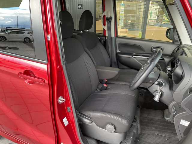 日産 デイズ ルークス ハイウェイスター Xターボ 愛知県 2018(平30)年 4.2万km 赤 純正ナビ/全方位カメラ/片側パワースライド/バックカメラ/純正アルミホイール/ＥＴＣ/LEDヘッドライト/レーンキープアシスト/オートマチックハイビーム/ドライブレコーダー/フルセグ/CD DVD/Bluetooth/ステアリングスイッチ/スマートキー/プッシュスタート