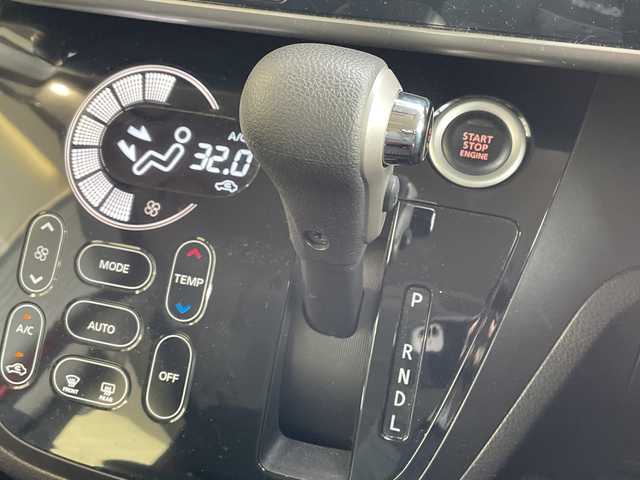 日産 デイズ ルークス ハイウェイスター Xターボ 愛知県 2018(平30)年 4.2万km 赤 純正ナビ/全方位カメラ/片側パワースライド/バックカメラ/純正アルミホイール/ＥＴＣ/LEDヘッドライト/レーンキープアシスト/オートマチックハイビーム/ドライブレコーダー/フルセグ/CD DVD/Bluetooth/ステアリングスイッチ/スマートキー/プッシュスタート