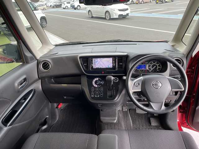 日産 デイズ ルークス ハイウェイスター Xターボ 愛知県 2018(平30)年 4.2万km 赤 純正ナビ/全方位カメラ/片側パワースライド/バックカメラ/純正アルミホイール/ＥＴＣ/LEDヘッドライト/レーンキープアシスト/オートマチックハイビーム/ドライブレコーダー/フルセグ/CD DVD/Bluetooth/ステアリングスイッチ/スマートキー/プッシュスタート