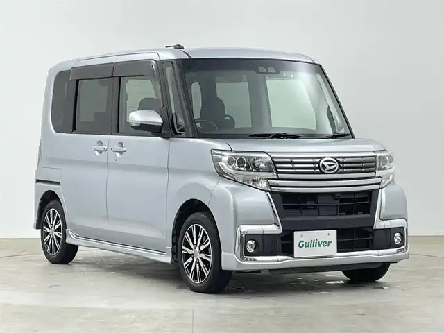 ダイハツ タント カスタムX トップED LTD SAⅢ 千葉県 2018(平30)年 4.2万km ブライトシルバーメタリック 社外メモリーナビ/フルセグTV/Bluetooth接続/バックカメラ/全方位カメラ/ハーフレザーシート/運転席シートヒーター/両側パワースライドドア/スマートキー/オートライト/オートマチックハイビーム/LEDライト/フォグランプ/リアコーナーセンサー