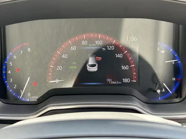 トヨタ カローラツーリング ダブルバイビー 福岡県 2022(令4)年 1.4万km センシュアルレッドマイカ ワンオーナー/禁煙車/純正ナビ（AM/FM/BT）/レーダークルーズコントロール/前席シートヒーター/ステアリングヒーター/バックカメラ/クリアランスソナー/ビルトインETC/LEDライト/オートハイビーム/フォグライト/ウインカーミラー/プッシュスタート/スマートキー/スペア×１/横滑り防止装置/レーンキープアシスト/純正フロアマット/純正１７インチアルミホイール/保証書/取扱説明書