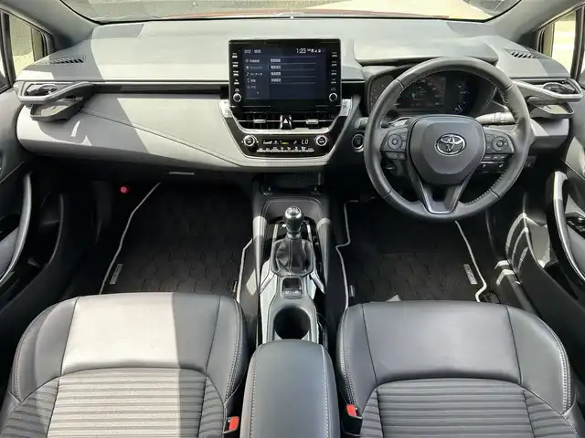 トヨタ カローラツーリング ダブルバイビー 福岡県 2022(令4)年 1.4万km センシュアルレッドマイカ ワンオーナー/禁煙車/純正ナビ（AM/FM/BT）/レーダークルーズコントロール/前席シートヒーター/ステアリングヒーター/バックカメラ/クリアランスソナー/ビルトインETC/LEDライト/オートハイビーム/フォグライト/ウインカーミラー/プッシュスタート/スマートキー/スペア×１/横滑り防止装置/レーンキープアシスト/純正フロアマット/純正１７インチアルミホイール/保証書/取扱説明書