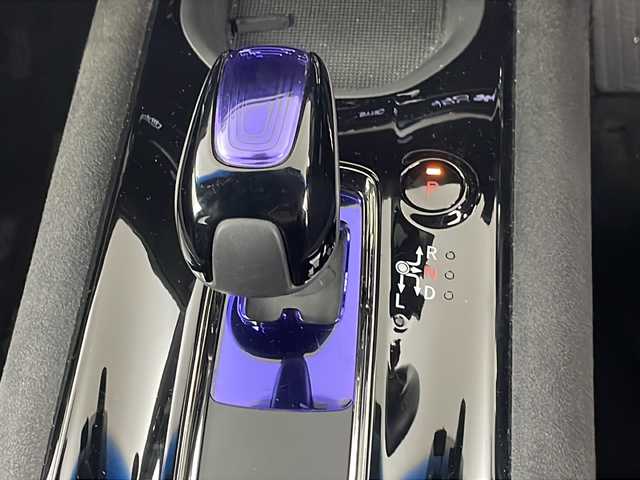 ホンダ ヴェゼル ハイブリッド RS ホンダセンシング 埼玉県 2016(平28)年 1.3万km プレミアムクリスタルレッドM 純正SDナビ(型式：VXM-164VFi)/CD/DVD/Bluetooth/フルセグ/バックカメラ/前後ドライブレコーダー/追従機能付きクルーズコントロール/レーンキープアシスト/ビルトインETC/ハーフレザーシート/前席シートヒーター/純正18インチアルミホイール/純正フロアマット/プッシュスタート/スマートキー