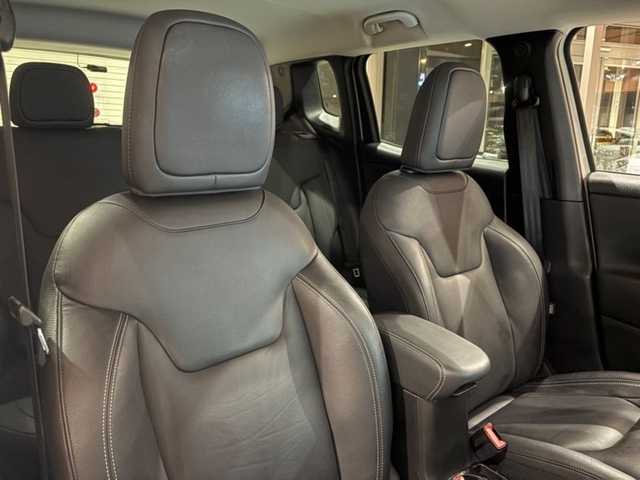 クライスラー・ジープ ジープ レネゲード リミテッド 4xe 道央・札幌 2022(令4)年 1.4万km パール Uconnectナビ/フルセグTV/USB/Bt/バックカメラ/パークセンス/ACC/レーンセンス/ブラインドスポットモニター/セレクテレインシステム/本革シート/シートヒーター/禁煙車