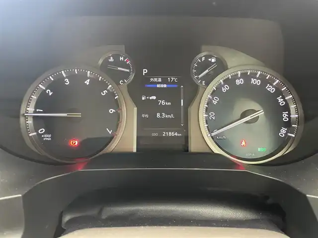 トヨタ ランドクルーザー プラド TX Lパッケージ マットブラED 鹿児島県 2023(令5)年 2.2万km ホワイトパールクリスタルシャイン 禁煙車/４WD/トヨタセーフティセンス/　・プリクラッシュセーフティ/　・レーンディバーチャーアラート/　・オートマチックハイビーム/　・レーダークルーズコントロール/サンルーフ/シートベンチレーション/前後コーナーセンサー/電動格納サードシート/ナビ機能付きディスプレイオーディオ/　・Bluetooth/　・USB/　・AppleCarPlay/　・AndroidAuto/ETC2.0/ドライブレコーダー/純正フロアマット/純正ドアバイザー/全席オートパワーウィンドウ/ステアリングリモコン/電動格納ミラー