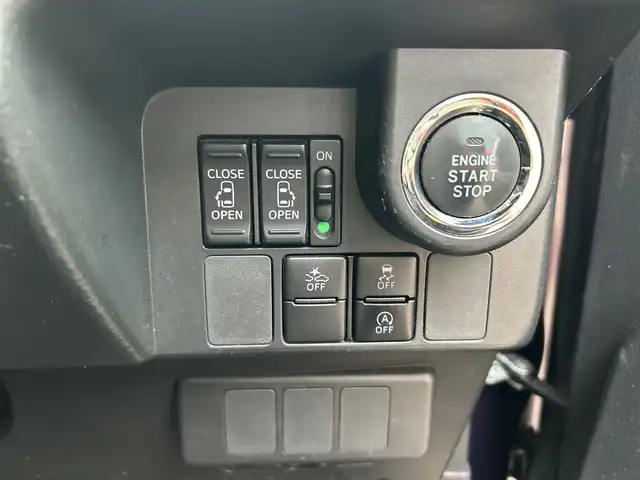 トヨタ タンク カスタムG－T 神奈川県 2018(平30)年 4.7万km プラムブラウンパールクリスタルシャイン 純正9インチSDナビ/フルセグ・DVD・CD・SD・MSV・Bluetoorh/ビルトインETC/バックカメラ/スマートアシスト/革巻ステアリング/ステアリングリモコン/クルーズコントロール/両側パワースライドドア/前席シートヒーター/後席用テーブル/リアドアサンシェード/前後コーナーセンサー/ドアバイザー/フロアマット/スマートキー×2