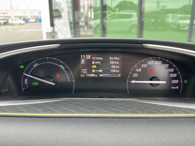 トヨタ シエンタ ハイブリッド G クエロ 岐阜県 2019(平31)年 1.2万km ホワイトパールクリスタルシャイン 登録時走行距離11688km/純正7インチナビ/バックモニター/フルセグテレビ/両側パワースライドドア/トヨタセーフティセンス/社外アルミホイール/純正フロアマット/LEDヘッドライト/ハーフレザーシート/オレンジステッチ/ビルトインETC/スマートキー/プッシュスタート/禁煙車/Bluetooth接続/レーンキープアシスト