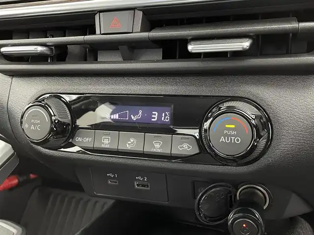 日産 オーラ G 宮城県 2022(令4)年 1.7万km ピュアホワイトパール メーカーナビ　/ＢＯＳＥサウンド　/プロパイロット　/アラウンドビューモニター　/エマージェンシーブレーキ/車線逸脱警報/オートハイビーム/クリアランスソナー/側方支援/ＥＴＣ２．０　/ドライブレコーダー　/ＨＤＭＩ入力端子　/ＴＶキット　/サイドモニター　/ワイヤレス充電　/フルセグＴＶ　/LEDヘッドライト/バイカラーフォグランプ/禁煙車