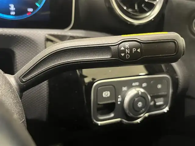 メルセデス・ベンツ Ａ１８０ スタイル AMGライン 岐阜県 2020(令2)年 1.2万km イリジウムシルバー レーダーセーフティーパッケージ/アクティブディスタンスアシストディストロニック/アクティブブレーキアシスト/アクティブレーンキーピングアシスト/アクティブレーンキープアシスト/アクティブブラインドスポットアシスト/ナビゲーションパッケージ/ナビゲーション/テレビ機能/ACC/AMGスタイリングパッケージ/メモリ付きフルパワーシート/シートヒーター