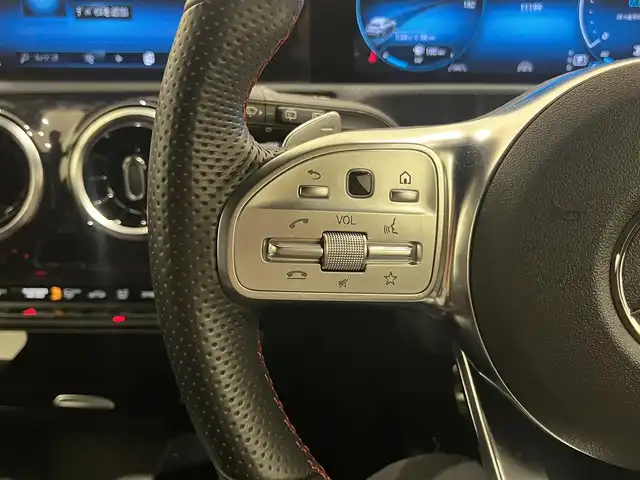 メルセデス・ベンツ Ａ１８０ スタイル AMGライン 岐阜県 2020(令2)年 1.2万km イリジウムシルバー レーダーセーフティーパッケージ/アクティブディスタンスアシストディストロニック/アクティブブレーキアシスト/アクティブレーンキーピングアシスト/アクティブレーンキープアシスト/アクティブブラインドスポットアシスト/ナビゲーションパッケージ/ナビゲーション/テレビ機能/ACC/AMGスタイリングパッケージ/メモリ付きフルパワーシート/シートヒーター