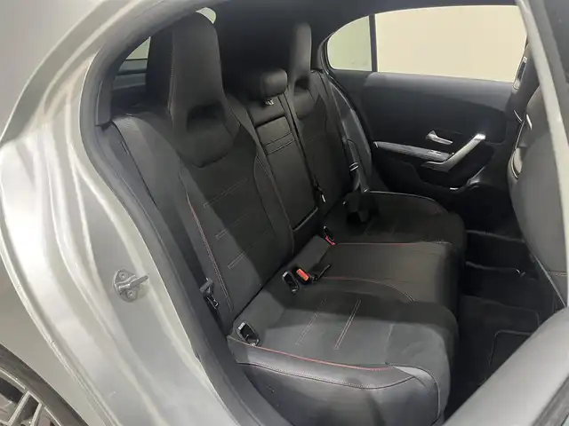 メルセデス・ベンツ Ａ１８０ スタイル AMGライン 岐阜県 2020(令2)年 1.2万km イリジウムシルバー レーダーセーフティーパッケージ/アクティブディスタンスアシストディストロニック/アクティブブレーキアシスト/アクティブレーンキーピングアシスト/アクティブレーンキープアシスト/アクティブブラインドスポットアシスト/ナビゲーションパッケージ/ナビゲーション/テレビ機能/ACC/AMGスタイリングパッケージ/メモリ付きフルパワーシート/シートヒーター