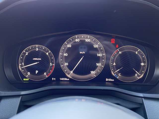 マツダ ＣＸ－６０ XD HV エクスクルーシブスポーツ 鳥取県 2022(令4)年 1.4万km ジェットブラックマイカ 4WD/ターボ/スマートブレーキサポート/誤発進抑制制御/車線逸脱警報システム/降車支援機能付ブラインドスポットモニタリング/レーンキープアシストシステム/緊急時車線維持支援/接近車両検知/レーダークルーズコントロール/クルージングトラフィックサポート/BOSEサウンドシステム/純正12.3型SDナビ/フルセグTV/【Bluetooth/USB/スマホ連携】/360°ビューモニター/ヘッドアップディスプレイ/ワイヤレス充電/AC150W電源/パワーバックドア/レザーシート/D/N席パワーシート/D/N席シートベンチレーション/全席シートヒーター/ステアリングヒーター/オートライト/アダプティブLEDヘッドランプ/デイタイムランニングライト/ヘッドランプウォッシャー/235/50R20インチ純正AW/プッシュスタート/スマートキー/スペアキー/フロアマット