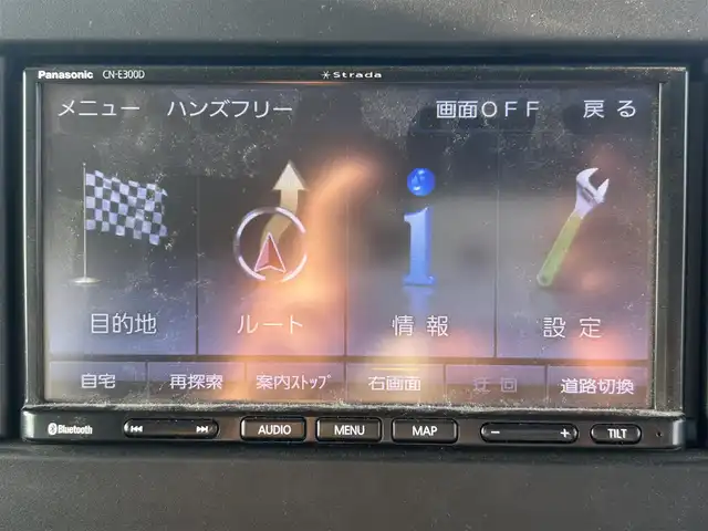 スズキ スペーシア HYBRID G 滋賀県 2019(平31)年 4.7万km ピュアホワイトP ワンオーナー/社外ナビ(AM/FM/BT)/ワンセグTV/ETC/ドライブレコーダー/衝突軽減ブレーキ/両側スライドドア/オートライト/チップアップシート/スマートキー/スペアキー/純正フロアマット/取扱説明書・保証書/純正ホイールキャップ付きスチールホイール(夏タイヤ)