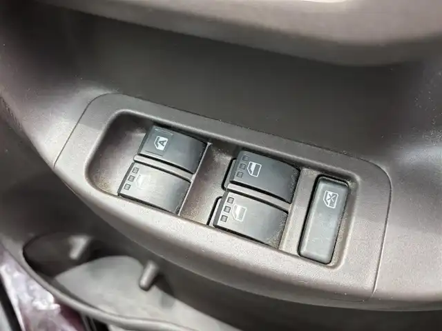 トヨタ パッソ X クツロギ 宮城県 2013(平25)年 3.9万km ダークレッドマイカ 登録時走行距離38175Km/社外ナビ/・Ｂｌｕｅｔｏｏｔｈ/・ＤＶＤ/ＣＤ/バックカメラ/スマートキー/ETC/ドライブレコーダー/ドアバイザー/電動格納ミラー
