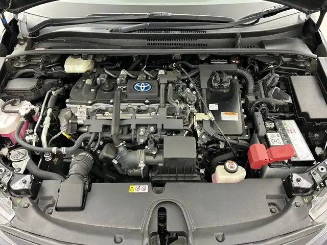 トヨタ カローラツーリング ハイブリッド ダブルバイビー 三重県 2020(令2)年 5.8万km スパークリングブラックパールクリスタルシャイン /禁煙車//純正ディスプレイオーディオ//AM/FM/フルセグ/Bluetooth/AndroidAuto/AppleCarPray/USB//レーダークルーズコントロール//プリクラッシュセーフティ//レーンディパーチャーアラート//オートライト//オートハイビーム//ブラインドスポットモニター//バックモニター//LEDヘッドライト//電動パーキング//純正17インチアルミホイール