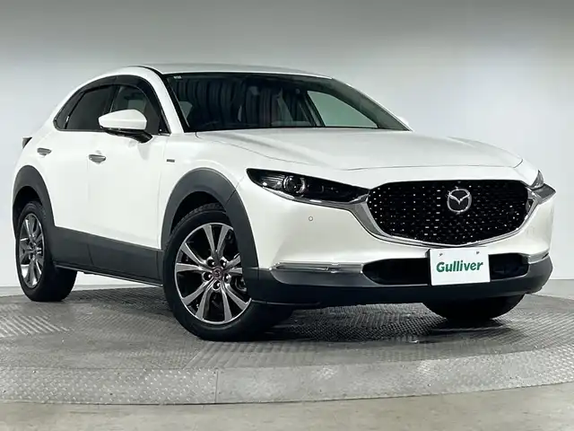マツダ ＣＸ－３０ 20S 100周年特別記念車 神奈川県 2021(令3)年 3.3万km スノーフレイクホワイトパールマイカ i-ACTIVSENSE/純正ナビ/・BT/フルセグTV/CD/DVD/USB/HDMI/360°ビューモニター/赤革レザーシート/パワーシート(D/N)/メモリシート(D)/シートヒーター(D/N)/ヘッドアップディスプレイ/前後ドライブレコーダー/ETC/革巻きステアリング/ステアリングスイッチ/Autoライト/パドルシフト/ステアリングヒーター/電動サイドブレーキ/オートブレーキホールド/SPORTモード/アイドリングストップ機能/コーナーセンサー/スマートキー/プッシュスタートボタン/LEDヘッドライト/フォグランプ/電動格納ミラー/ウィンカーミラー/純正フロアマット/純正18インチアルミホイール