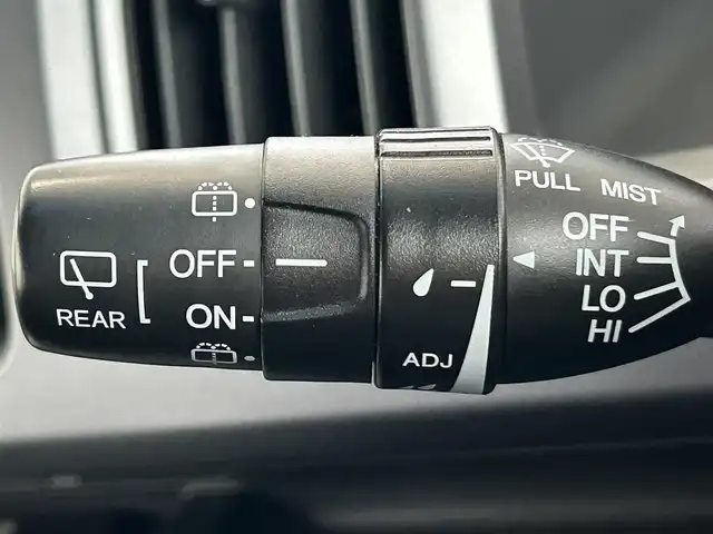 ホンダ ステップワゴン スパーダ Z インターナビセレ 茨城県 2012(平24)年 7.3万km ホワイトオーキッドパール 純正ナビ/(FM/AM/CD/DVD/フルセグ)/フリップダウンモニター/バックカメラ/ドライブレコーダー(前方)/ETC/クルーズコントロール/両側パワースライドドア/社外アルミホイール(PASSAGE)/パドルシフト/パワーステアリング/横滑り防止装置/オートライト/スペアキー