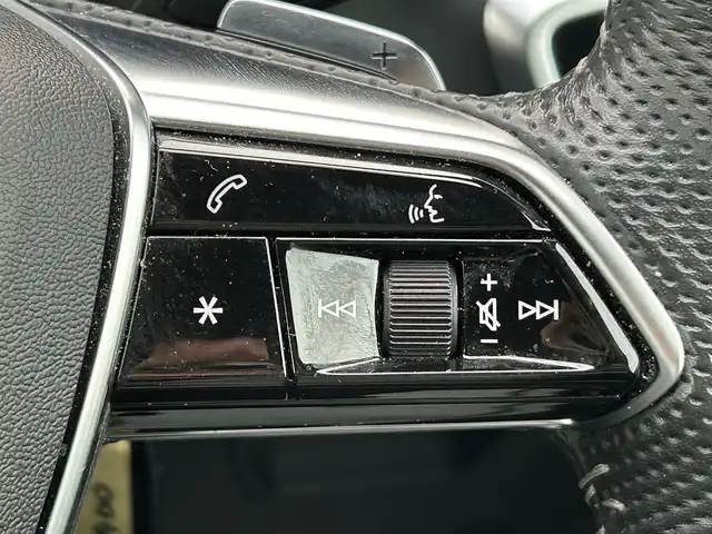 アウディ Ａ７ SB 45TFSIクワトロ Sライン 滋賀県 2020(令2)年 5.2万km グレイシアホワイトメタリック ワンオーナー/ACC/LKA/全方位カメラ/４ゾーンオートエアコン/バーチャルコックピット/コンフォートＰＫ/全席シートヒーター/ＪＢＬオーディオシステム/電動スポイラー/デジタルルームミラー型ドライブレコーダー/フルセグテレビ