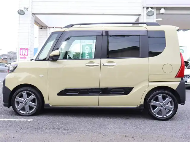 ダイハツ タント ファンクロスターボ 神奈川県 2024(令6)年 1.1万km サンドベージュメタリック ワンオーナー/前後ドライブレコーダー/メーカーOP ディスプレイオーディオ/全方位モニター/ETC/USB端子　HDMI端子/LEDヘッドライト/LEDフォグ/純正フロアマット/純正ドアバイザー/キーレス（スペア有り）＆プッシュスタート/保証書/取説（ナビ、車両）
